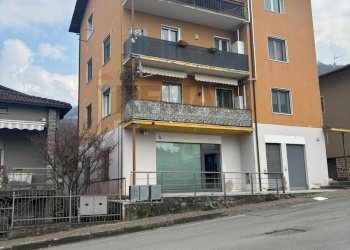 Edificio all\'aperto - Trilocale via caduti della resistenza
 
12, Artogne - foto 9