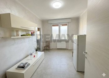 Soggiorno - Trilocale via caduti della resistenza
 
12, Artogne - foto 10