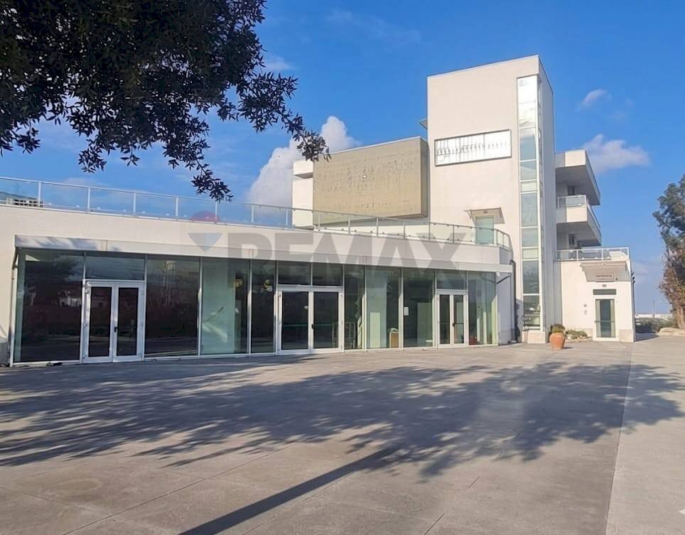 Edificio all\'aperto - Stabile - Palazzo VIA PERRUNA
152, Tollo - foto 2