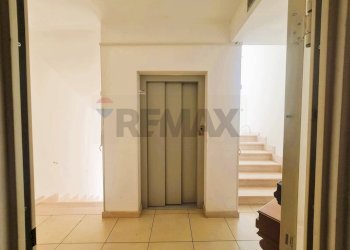 Scale - Stabile - Palazzo VIA PERRUNA
 
152, Tollo - foto 6