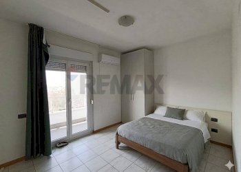 Camera / camera da letto - Stabile - Palazzo VIA PERRUNA
 
152, Tollo - foto 11