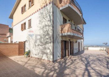 Casa all\'aperto - Appartamento CONTRADA COLLEMARINO, Miglianico - foto 19