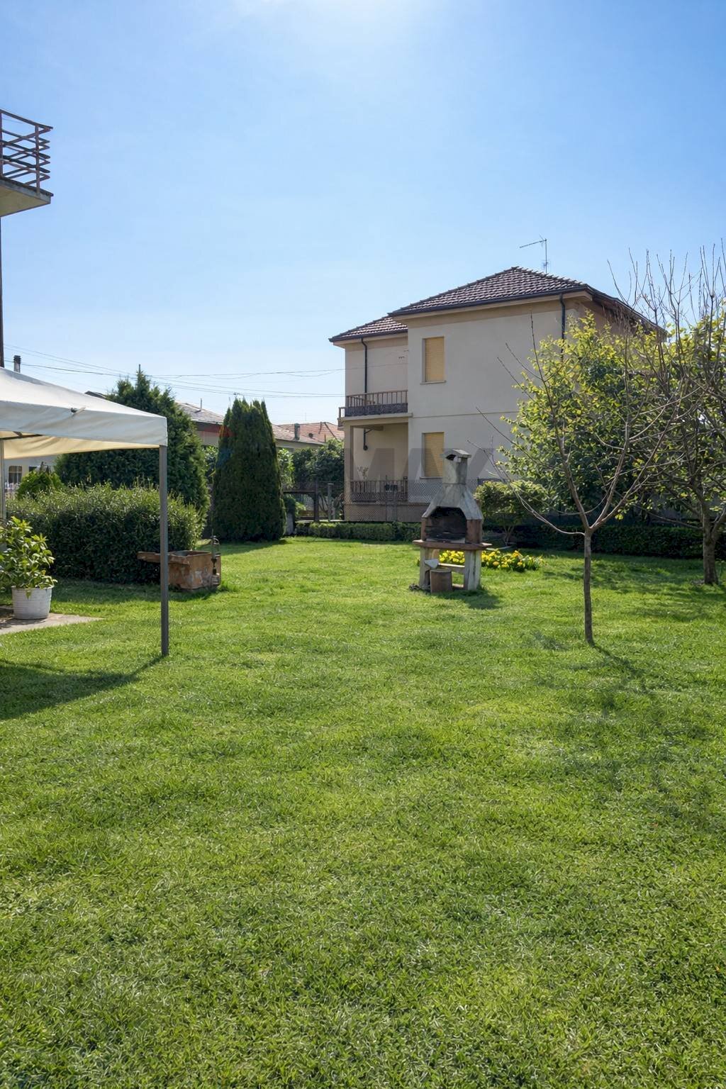 Giardino - Casa indipendente VIA LUNATI
12, Carpignano Sesia - foto 2