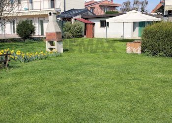 Giardino - Casa indipendente VIA LUNATI
 
12, Carpignano Sesia - foto 3