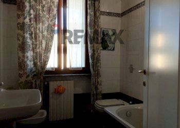 Bagno - Terraced Villa Via Carlo emilio Aschieri
 
40, Pavia - photo 17
