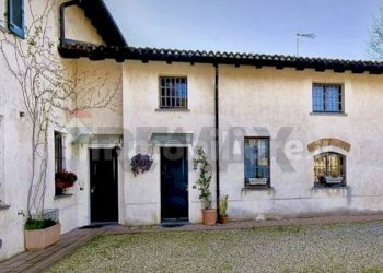 Casa all\'aperto - Villa a Schiera Via Carlo emilio aschieri
 
40, Pavia - foto 2