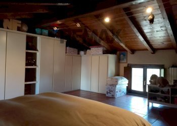 Camera / camera da letto - Terraced Villa Via Carlo emilio aschieri
 
40, Pavia - photo 31