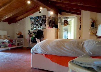 Soggiorno - Terraced Villa Via Carlo emilio aschieri
 
40, Pavia - photo 35