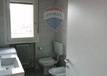 Bagno - Trilocale Viale Maria Luigia
37, Salsomaggiore Terme - foto 11