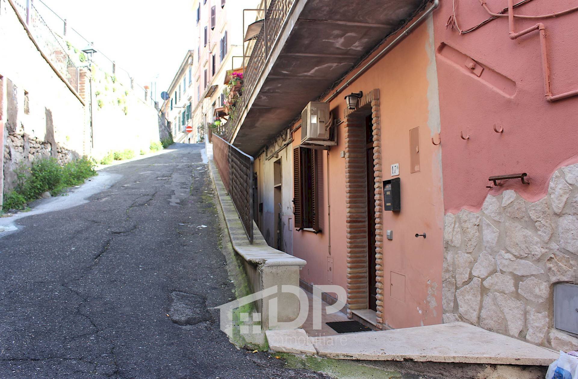 Foto 2 - Bilocale Via Fiume
 
17N, Palombara Sabina - foto 2