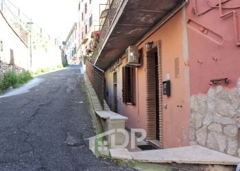 Foto 2 - Bilocale Via Fiume
 
17N, Palombara Sabina - foto 2