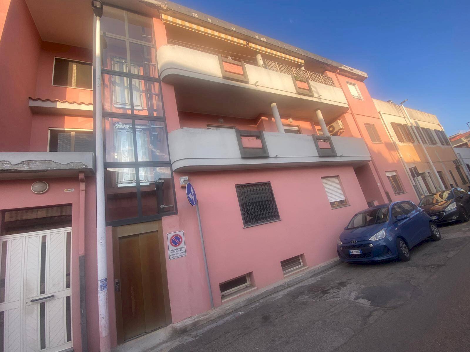 Foto 2 - Three-room apartment Quartu Sant'Elena - photo 2