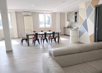 Foto 33 - Capannone via Ferdinando Santi
 
1/1, Nichelino - foto 30