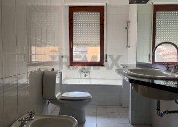 Bagno - Trilocale Via Crispatzu
 
6/B, Sassari - foto 14