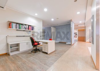 Ufficio - Stabile - Palazzo Via Ungaretti
 
7, Cernusco sul Naviglio - foto 37