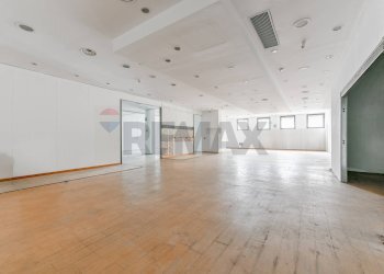 Stanza vuota - Stabile - Palazzo Via Ungaretti
 
7, Cernusco sul Naviglio - foto 60