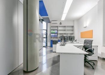 Ufficio - Laboratory Via Ungaretti
 
7, Cernusco sul Naviglio - photo 64