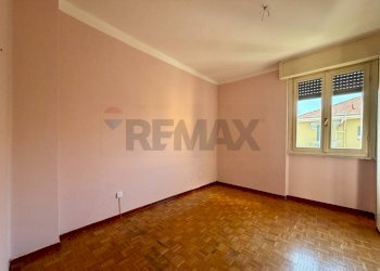 Stanza vuota - Three-room apartment Via Toscana
 
9, Vigevano - photo 8