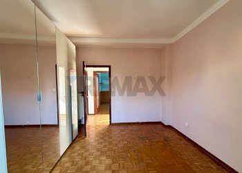 Stanza vuota - Three-room apartment Via Toscana
 
9, Vigevano - photo 9