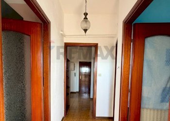 Hall / corridoio - Three-room apartment Via Toscana
 
9, Vigevano - photo 12
