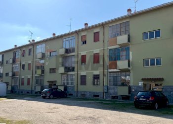 Edificio all\'aperto - Three-room apartment Via Toscana
 
9, Vigevano - photo 23