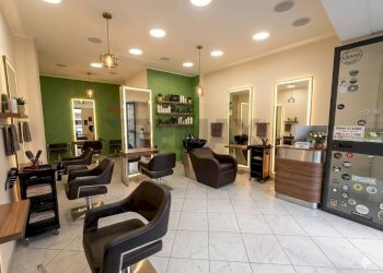 Ricezione / Lobby - Attività Commerciale VIA NUOVA CALORE
 
22, Benevento - foto 2