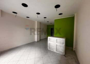 Stanza vuota - Attività Commerciale VIA NUOVA CALORE
 
22, Benevento - foto 7