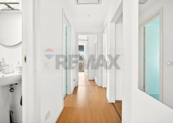 Hall / corridoio - Quadrilocale VIA GORLETTA
 
1, Busto Arsizio - foto 6