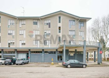 Edificio all\'aperto - Quadrilocale VIA GORLETTA
 
1, Busto Arsizio - foto 20