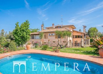 Foto 2 - Villa Via Ugo Fontanatetta, Civitavecchia - foto 2