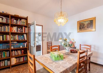 Sala da pranzo - Casa semi indipendente Strada della Villa
 
48, Tizzano Val Parma - foto 6