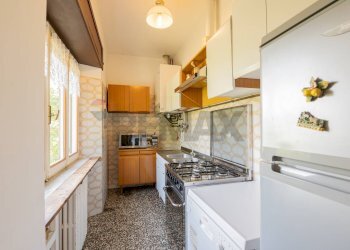 Cucina - Casa semi indipendente Strada della Villa
 
48, Tizzano Val Parma - foto 11