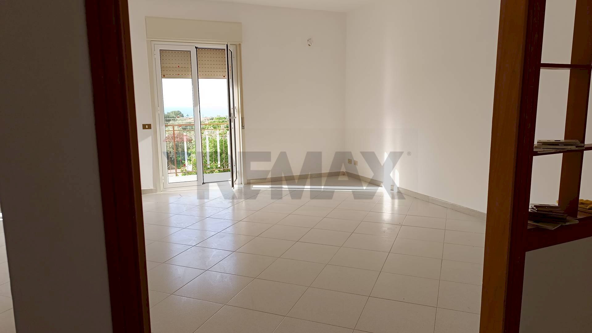 Stanza vuota - Appartamento Via Coste
 
42, Capaci - foto 1