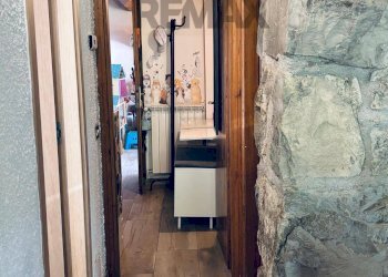 Hall / corridoio - Villa LOCALITA' RONDANINO, Alta Valle Intelvi - photo 18