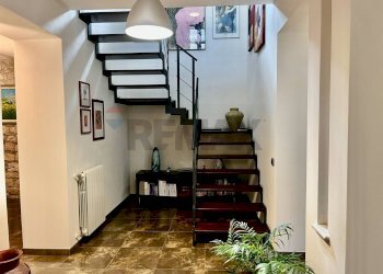 Scale - Villa Via Caitina
 
42, Modica - foto 8