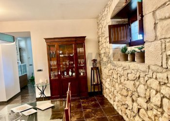 Sala da pranzo - Villa Via Caitina
 
42, Modica - foto 12