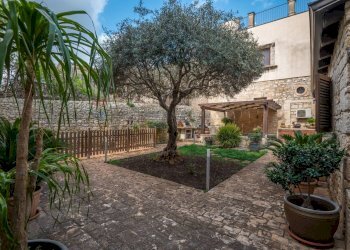 Giardino - Villa Via Caitina
 
42, Modica - foto 77