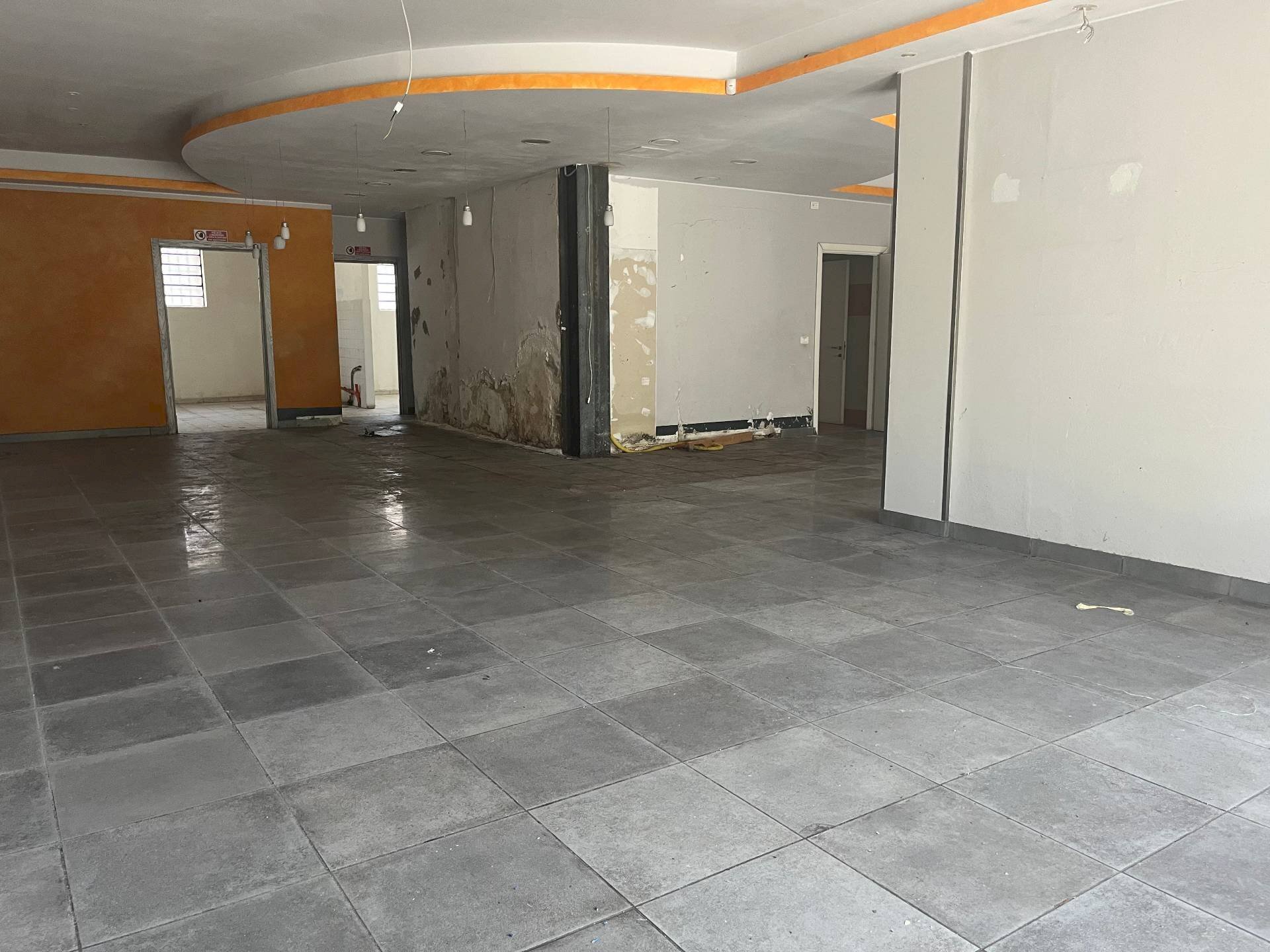 Foto 1 - Commercial Activity via provinciale vicarese
 
290, Vicopisano - photo 1