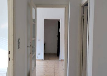 Foto 10 - Three-room apartment Busto Arsizio - photo 10