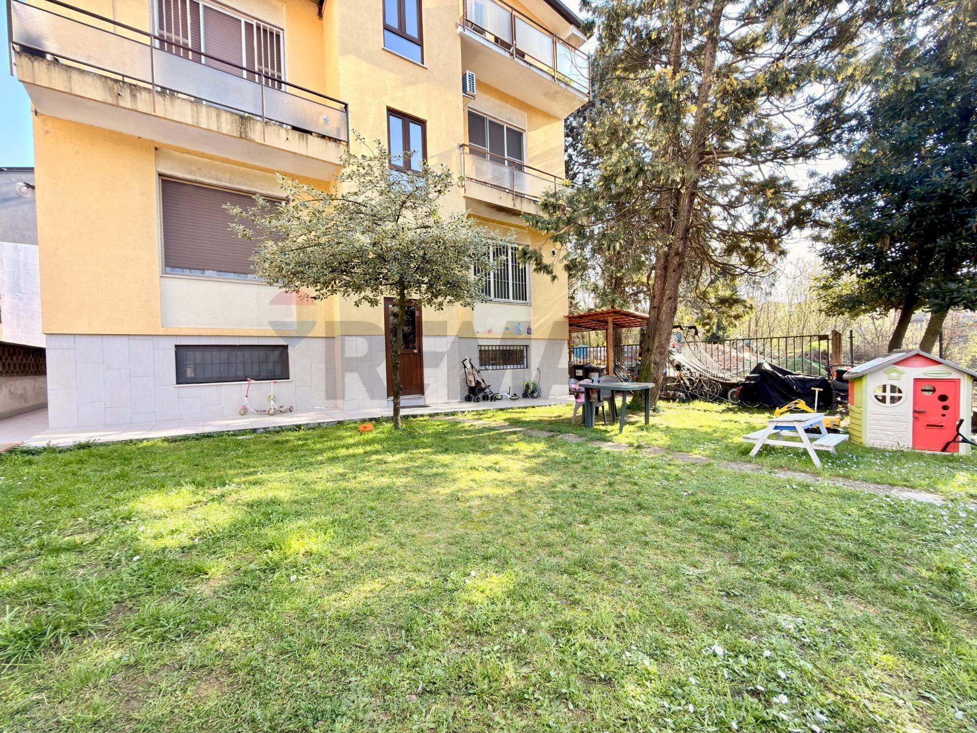 Edificio all\'aperto - Attico via Dezza
55/C, Melegnano - foto 2