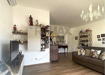 Soggiorno - Appartamento Massa - foto 3