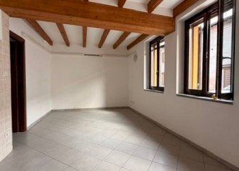 Foto 1 - Trilocale Via Piave
 
1, Crosio della Valle - foto 1