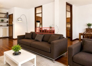 SOGGIORNO CON RENDER DIVANO - Apartment Treviso - photo 10