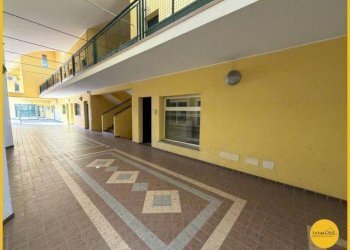 Foto 17 - Capannone Corso Giuseppe Mazzini
 
359, Molinella - foto 17