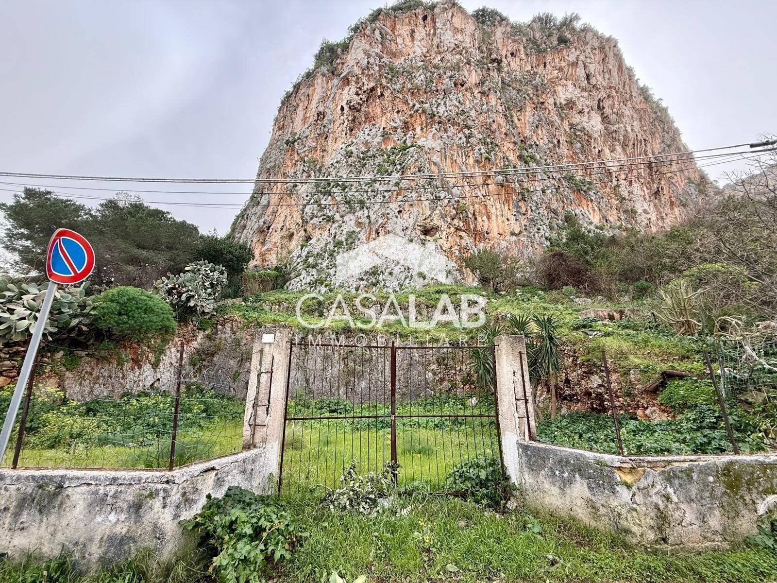 Foto 1 - Terreno agricolo via Calipso
 
snc, Carini - foto 1