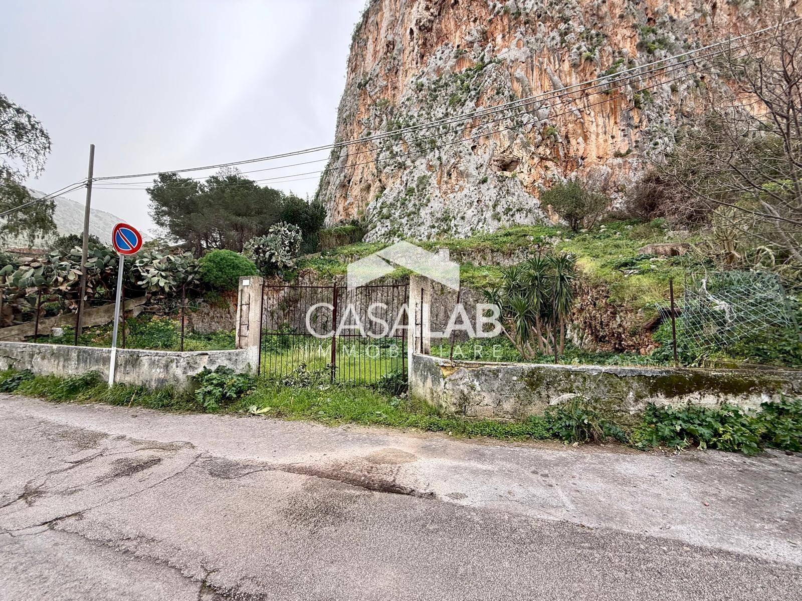 Foto 3 - Terreno agricolo via Calipso
 
snc, Carini - foto 3