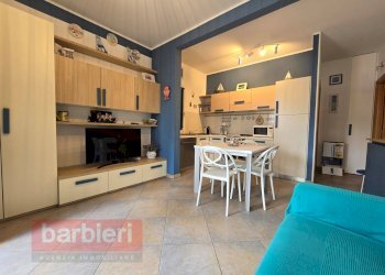 Foto 8 - Trilocale via pinarella
 
2, Cervia - foto 8