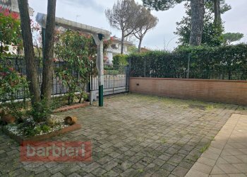 Foto 23 - Trilocale via pinarella
 
2, Cervia - foto 23