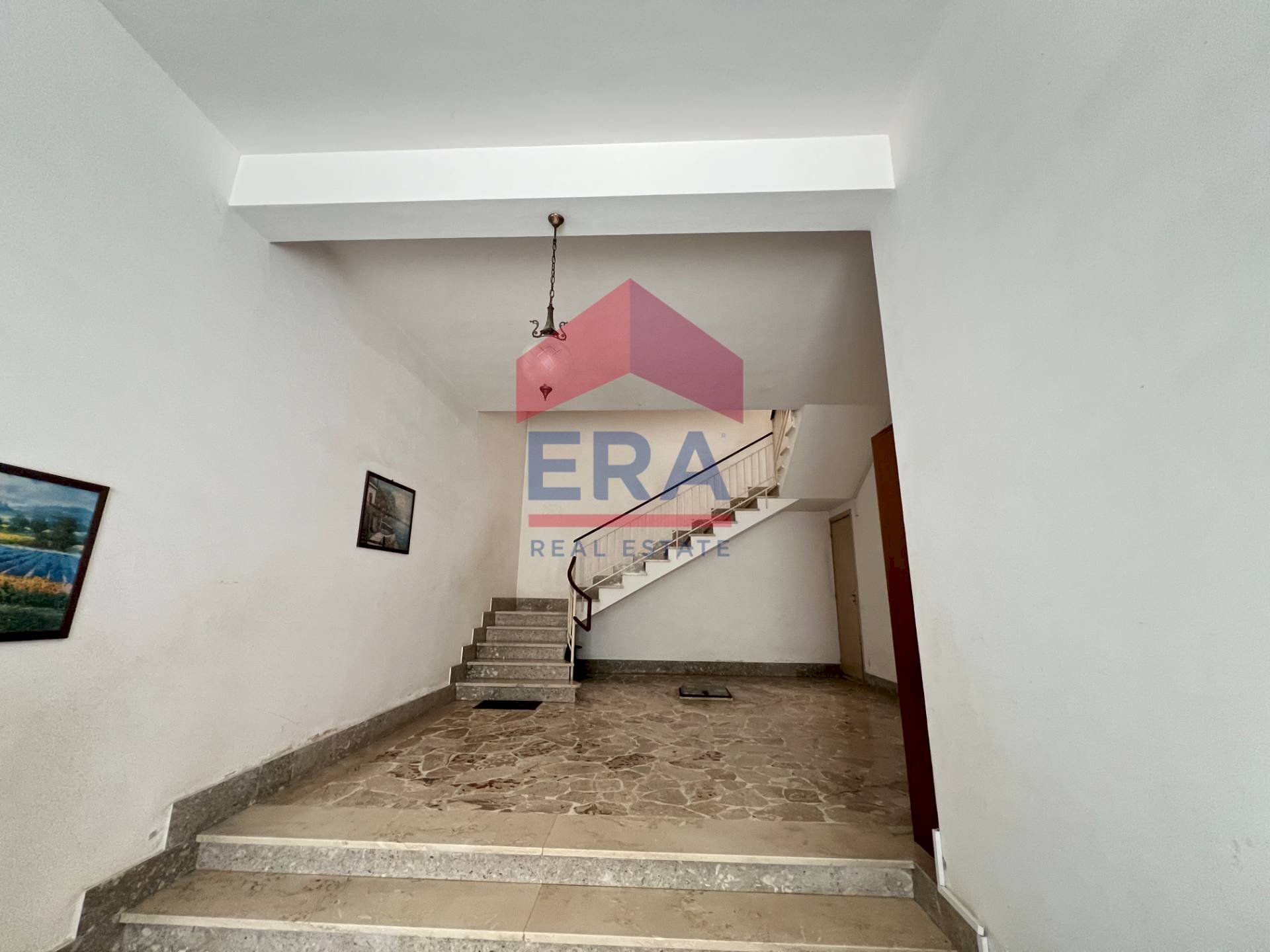 Androne d\'ingresso - Appartamento via Raffaello Sanzio
 
16, Erice - foto 1