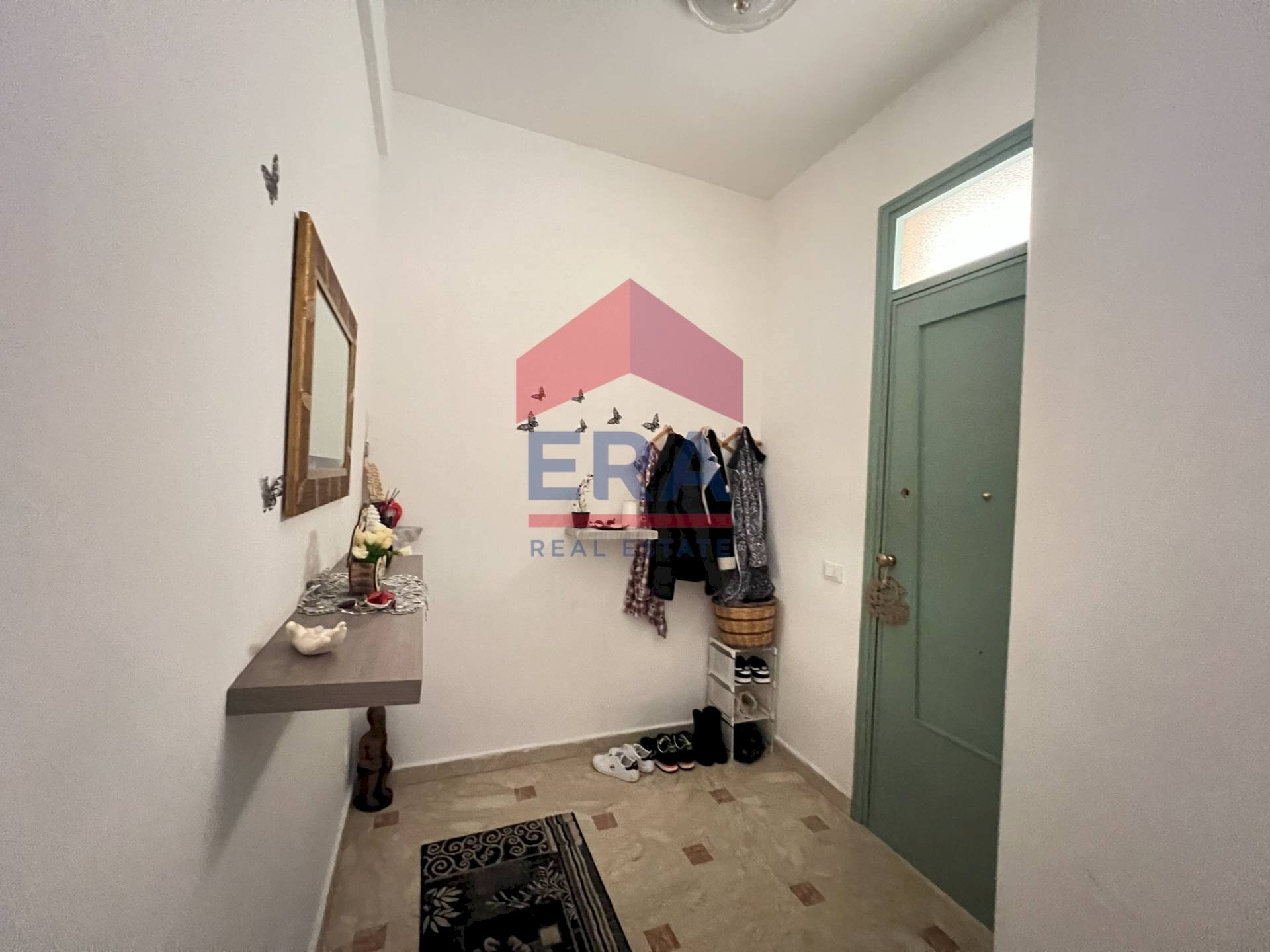 Ingresso - Appartamento via Raffaello Sanzio
 
16, Erice - foto 3